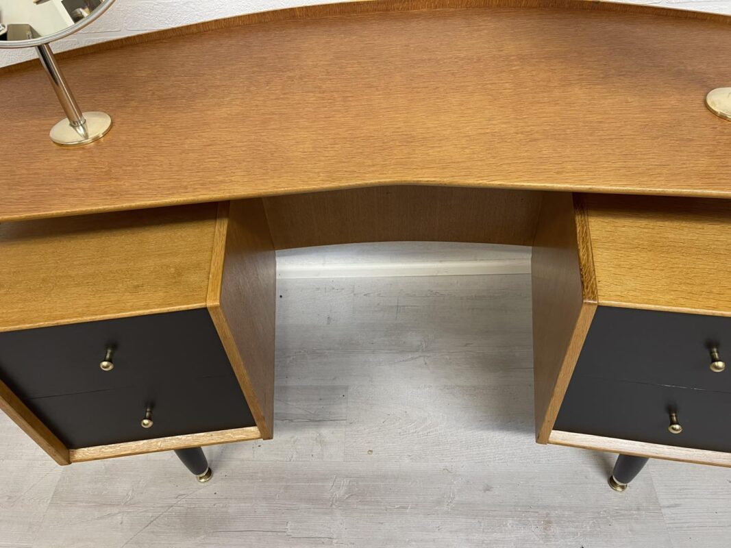 alexvintagefurniture